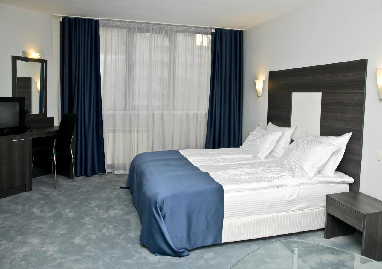 סופיה Hotel 4 Zona מראה חיצוני תמונה