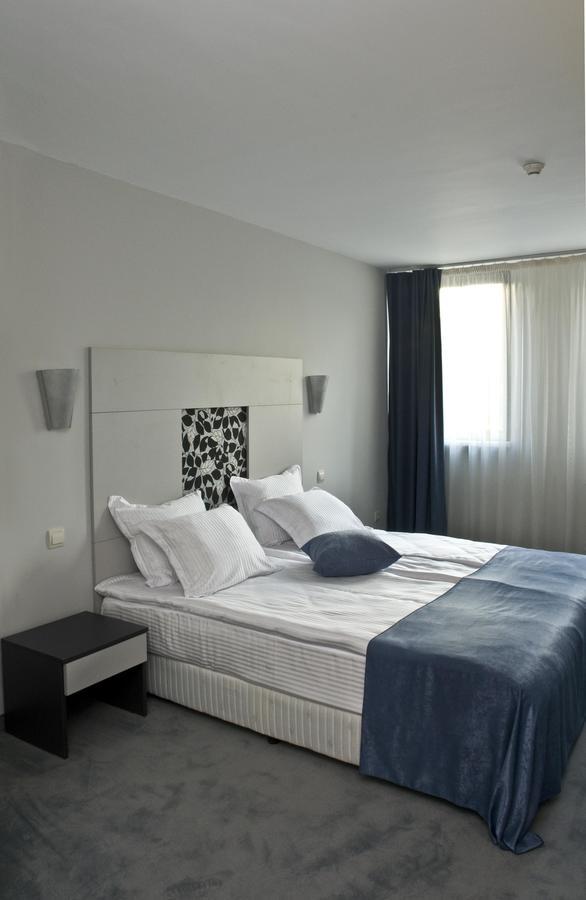 סופיה Hotel 4 Zona מראה חיצוני תמונה