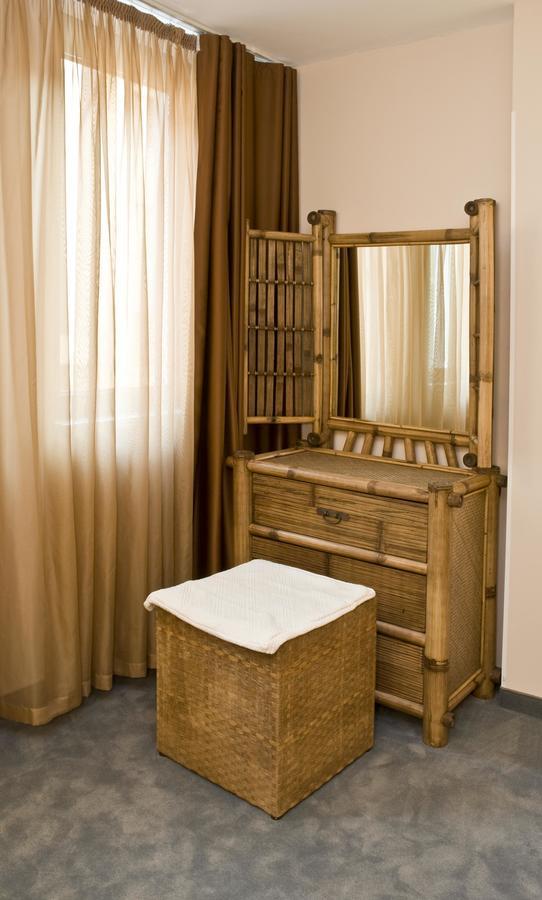 סופיה Hotel 4 Zona מראה חיצוני תמונה
